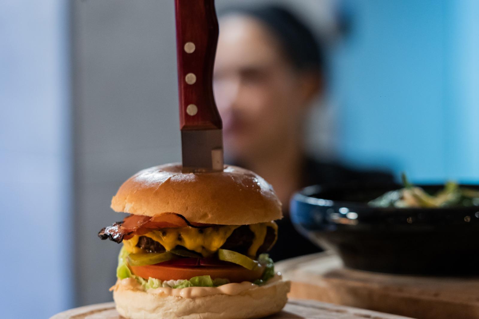 La Mar burger